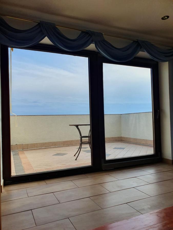 Apartma Aleksandra Анкаран Экстерьер фото